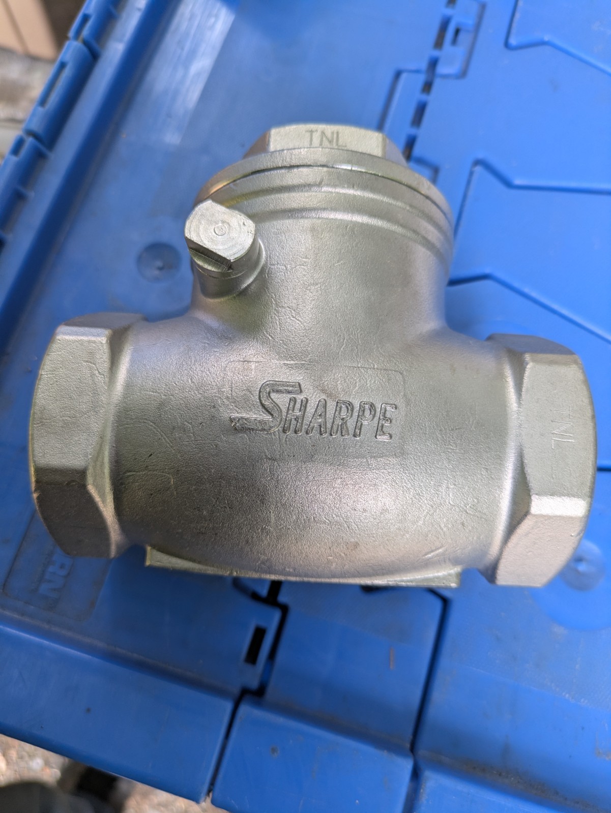 Sharpe 1-1/2″ Threaded 316 Stainless Steel 200 WOG Swing Check Valve New