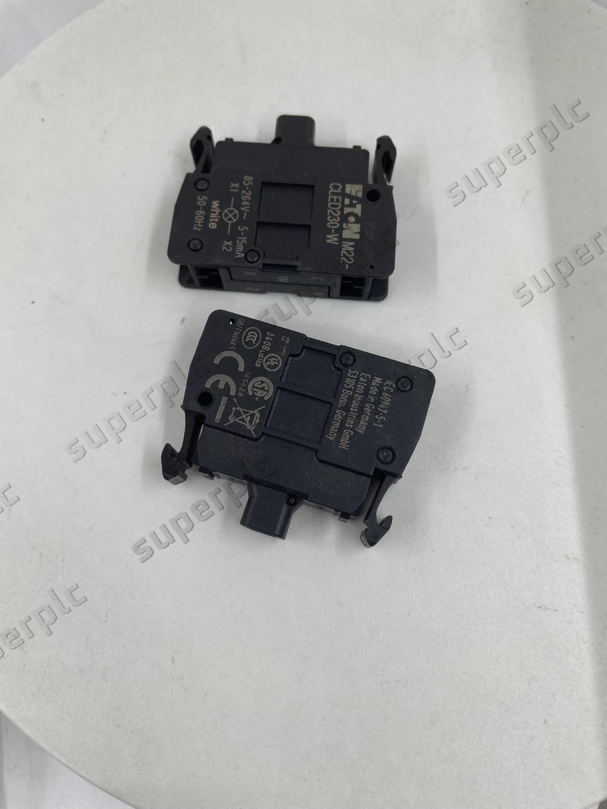 1PC NEW EATON MOELLER M22-CLED230-W free shipping