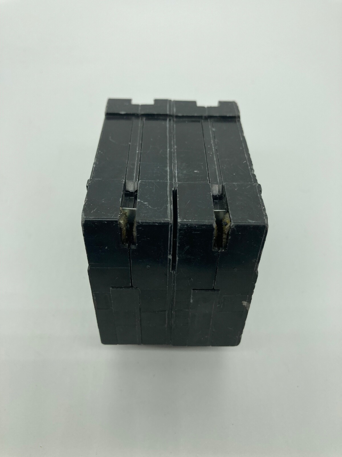 HOMT2020230 Homeline Quad Two 1 Pole 20 Amp One 2P 30 Amp Plug In Tandem Breaker