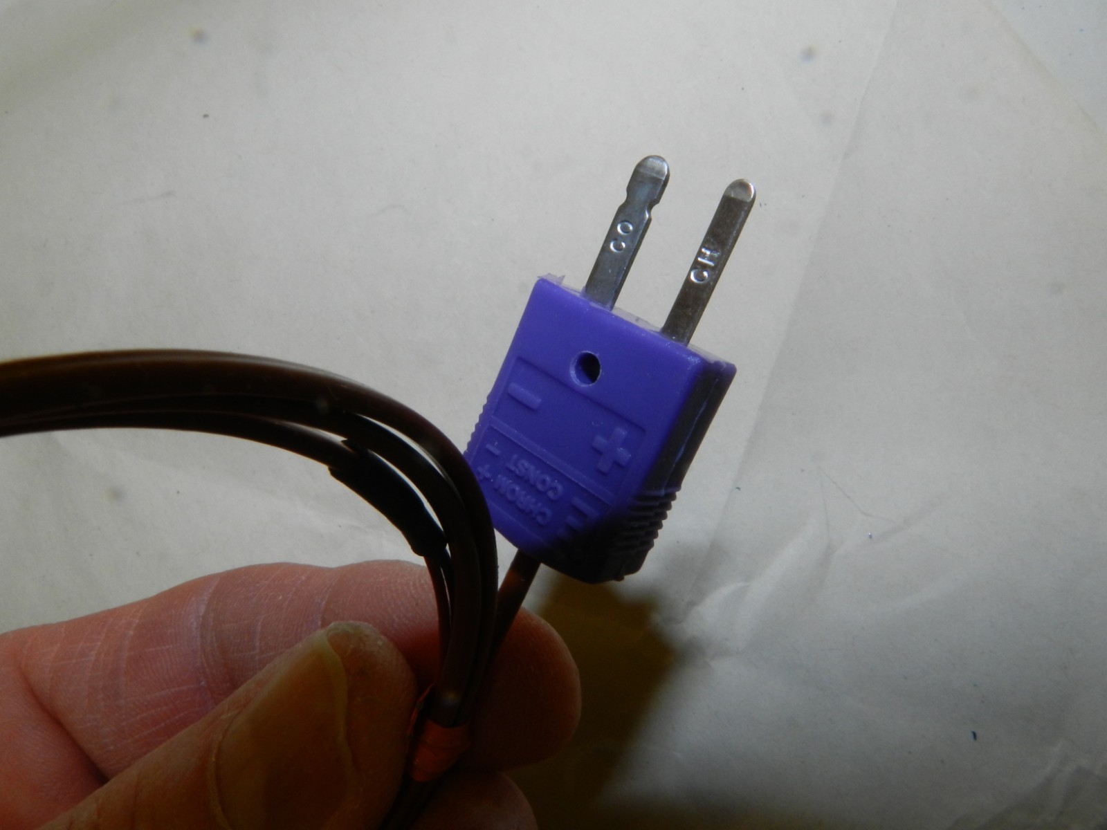 Omega TEC-E2-18 Thermocouple Extension Cable E-Type W/Mini Connector & Spade Lug