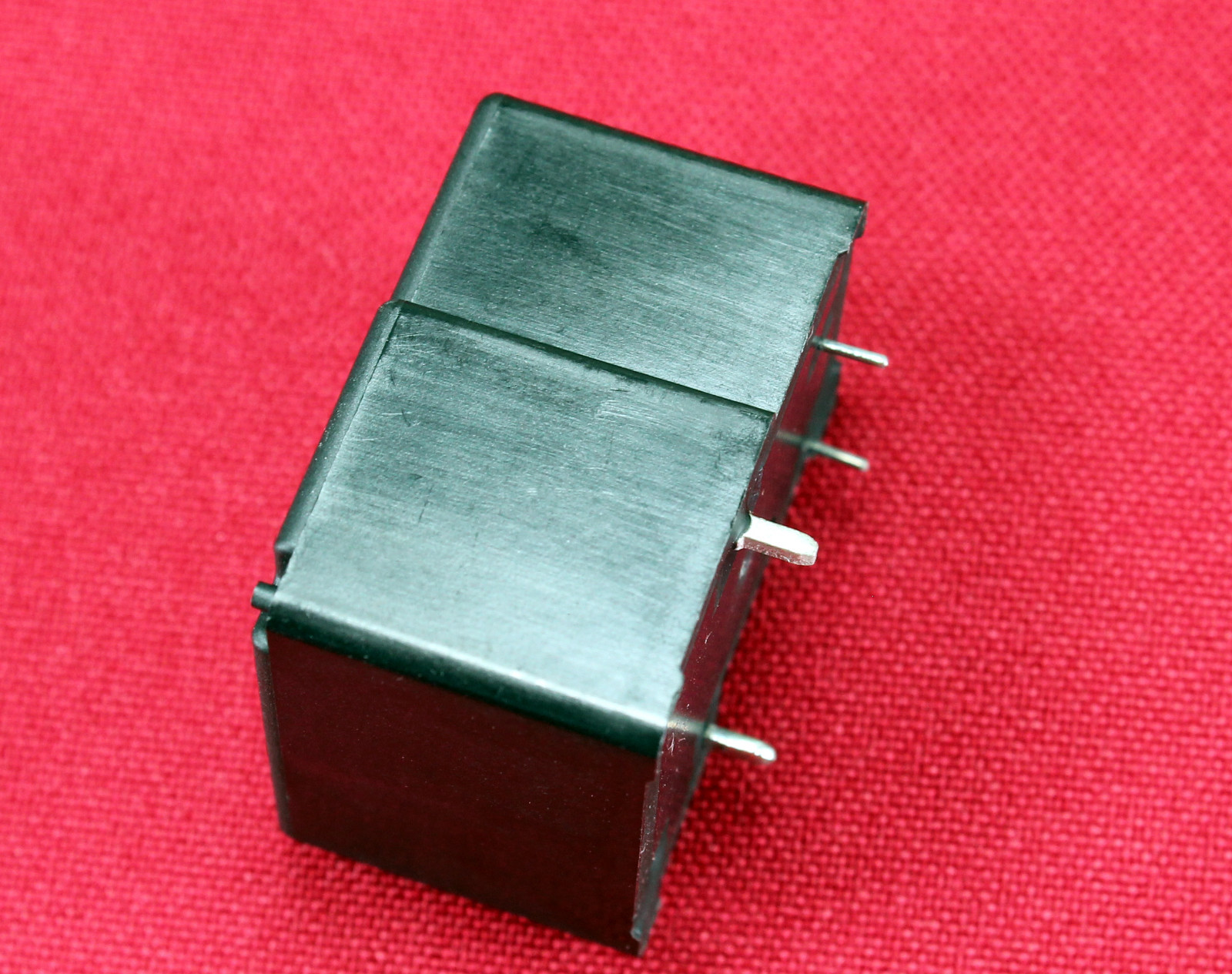 Omron G8P-1A4P 12VDC General-Purpose-Relay 30A 250VAC