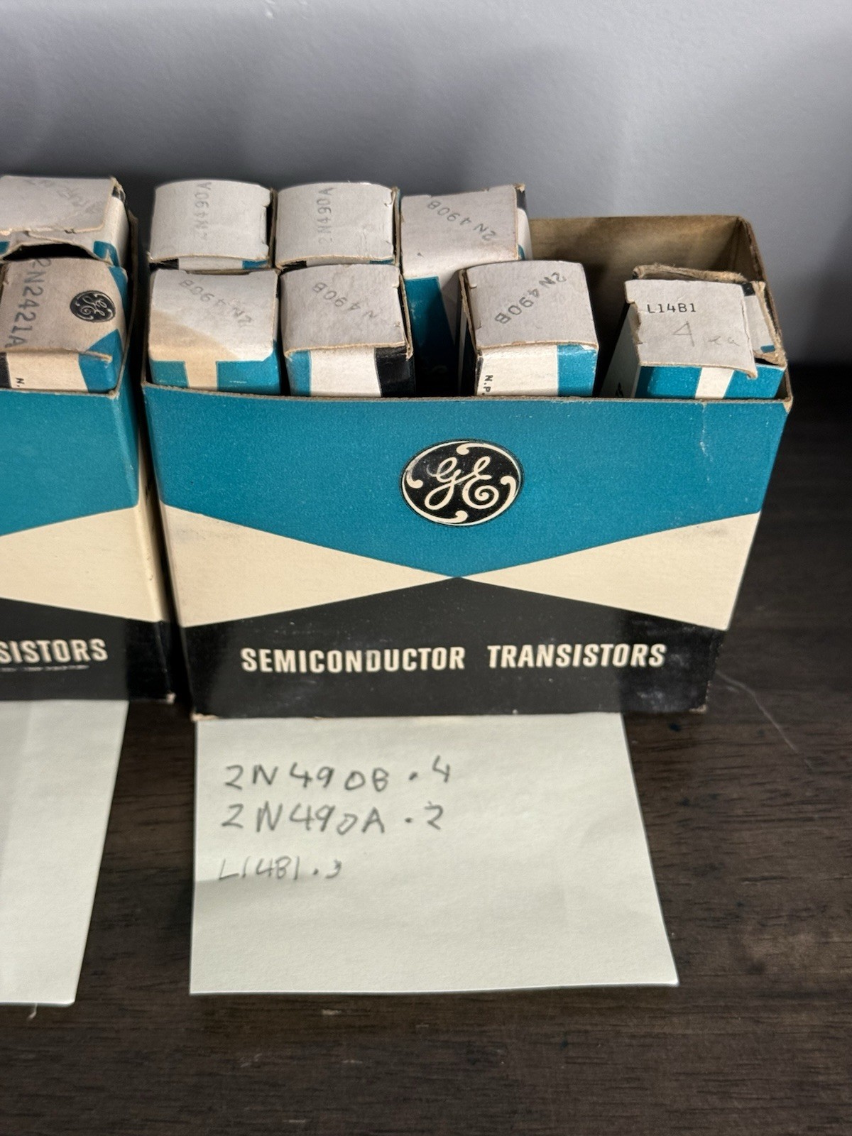 Vintage GE Germanium Transistor Collection – NOS