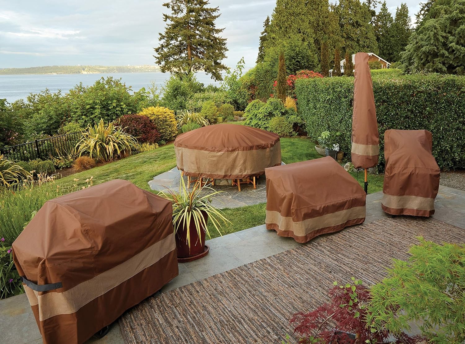 Duck Covers Ultimate Waterproof 79W x 37"D x 35"H, Mocha Cappuccino