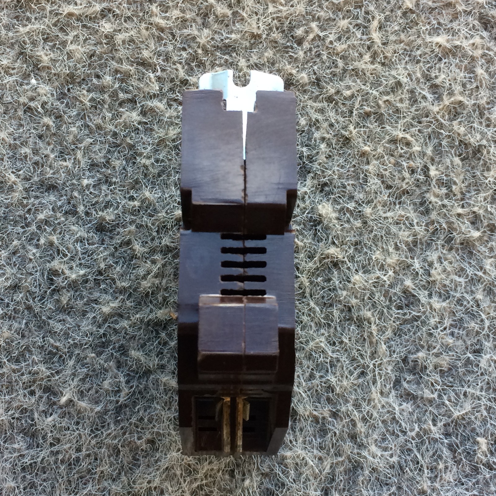 WADSWORTH B1515 A1515 TWIN BREAKER 1-POLE 15A & 1- POLE 15A WA1515 *Flaw*