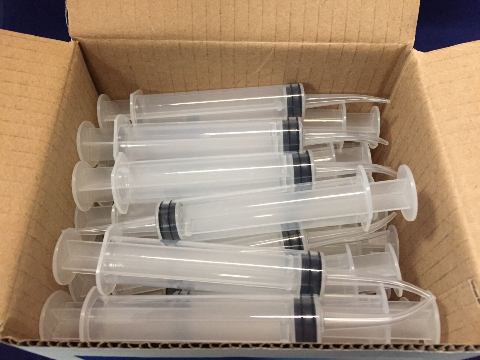 500 Pcs Monoject Style 412 Curved Tip Utility Irrigation Syringes 12ml (12cc)