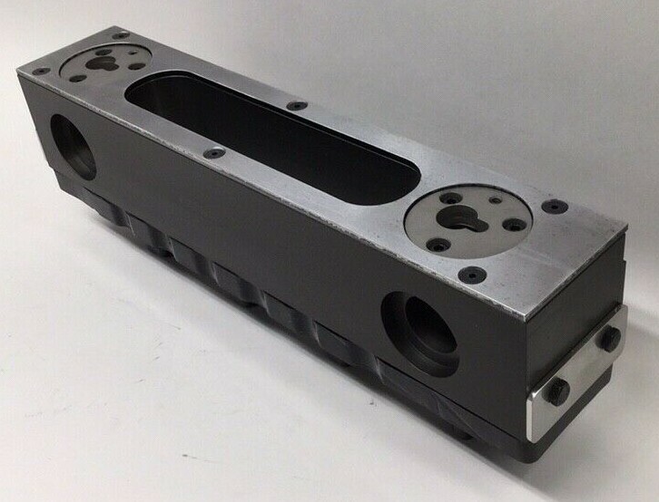 Grob W1052130D2 Block Assembly GU1407/09-00-88/1-7 Width 3″ x Length 15″ H4-3/4″