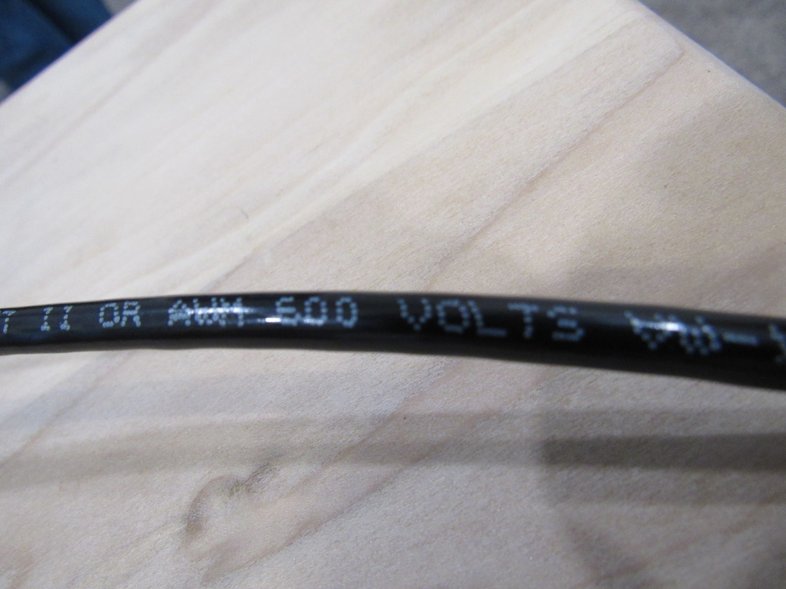 75 FT, 8 GAUGE THHN STRANDED 8 AWG COPPER PVC INSULATION 19 STRAND 600V WIRE