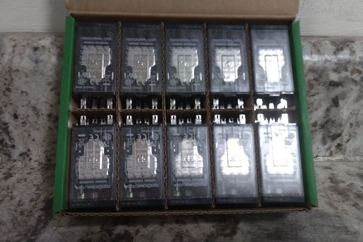 Schneider 792XDX3M4L-120A 10 Pk 120VAC Coil Voltage General Purpose Relay
