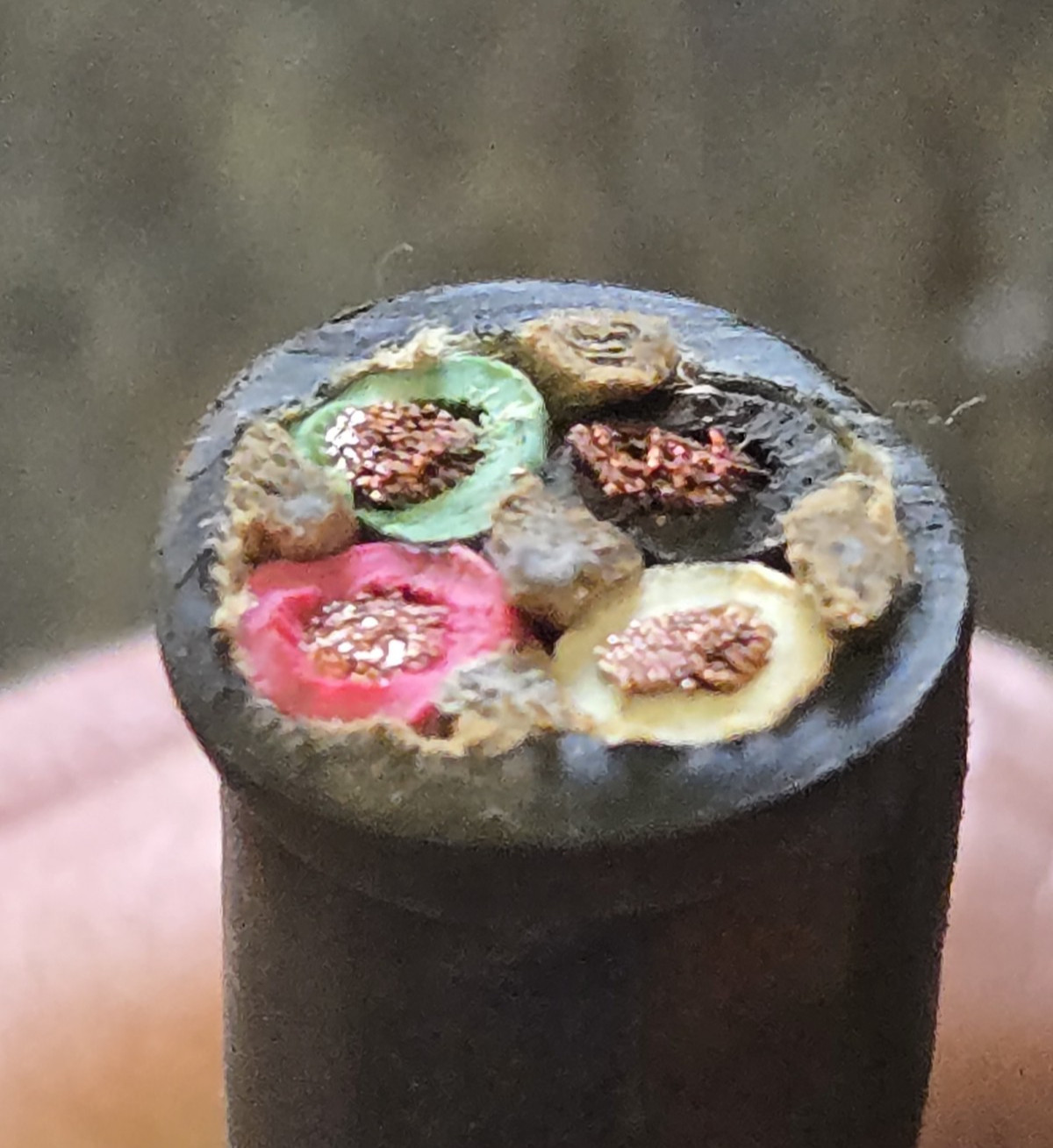 SOUTHWIRE 10AWG 4CONDUCTOR SJOOW WIRE 300VOLTS **PRICED PER FOOT** SEE DETAILS
