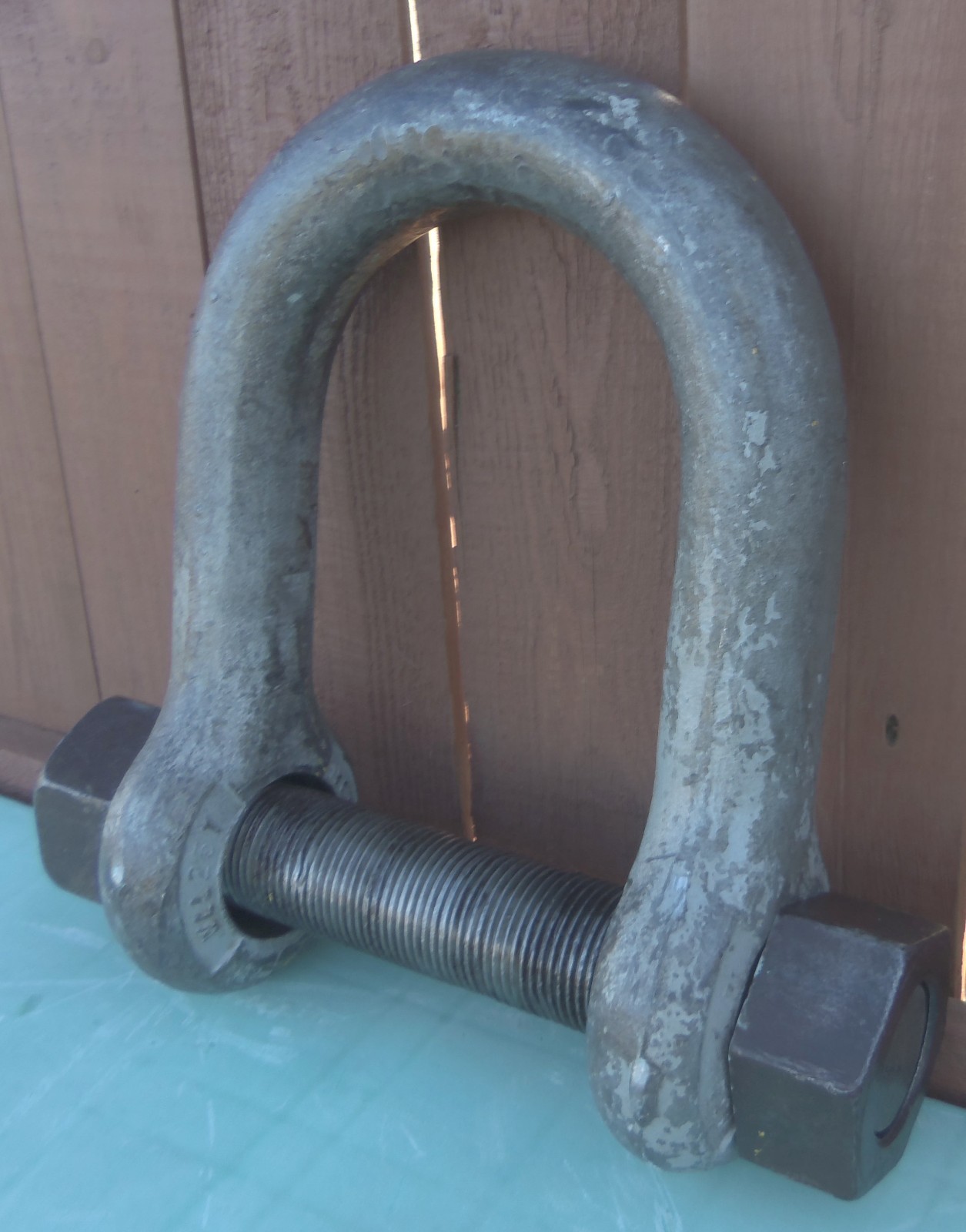 Crosby WLL 25 Ton Bolt Type Anchor Shackle – With Huge Nut & Bolt