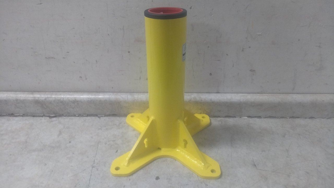 Oz Lifting Products OZPED2 3.05 In Mast Diameter 1000 Lb Cap Steel Mounting Base