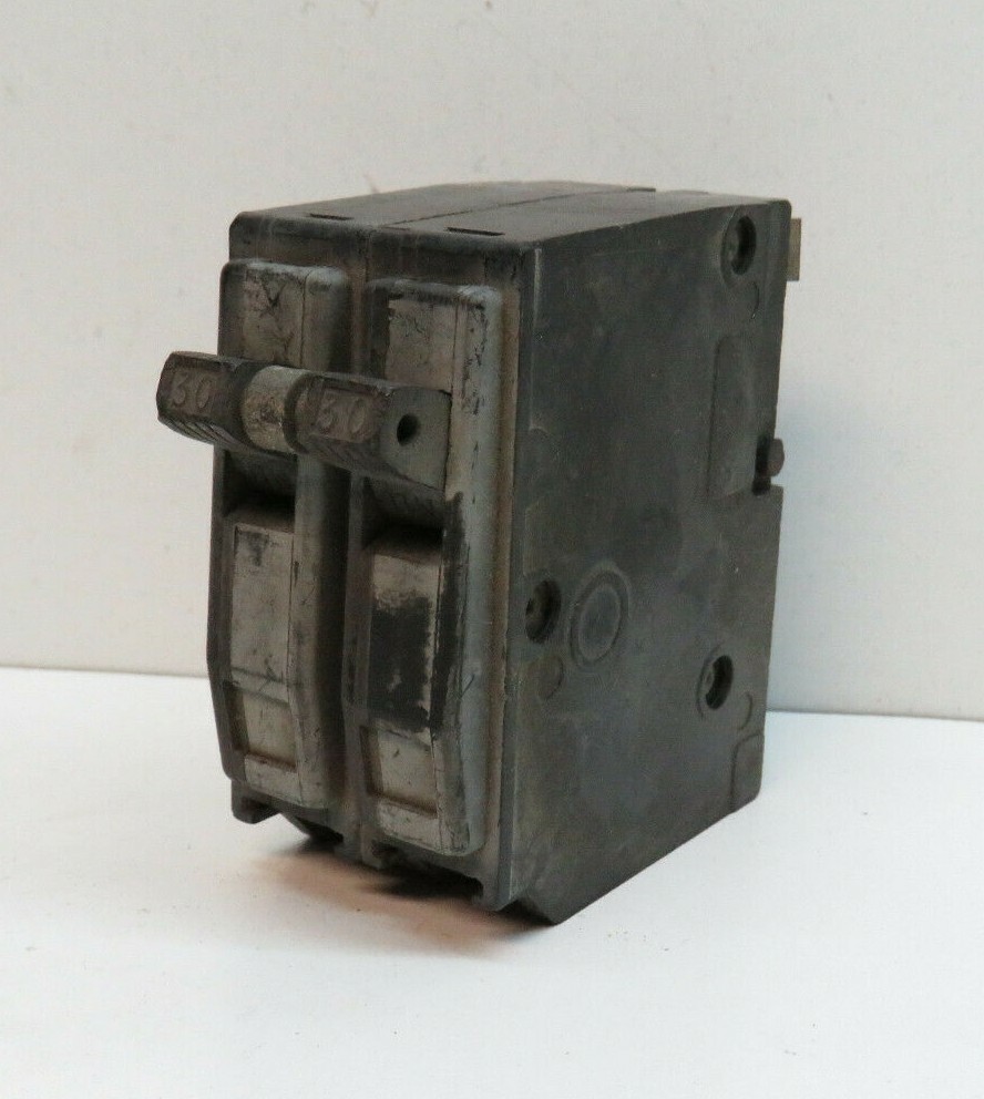 Square D QO230 30-Amp 2-Pole QO Circuit Breaker 30A 2P 120/240V, Older Style