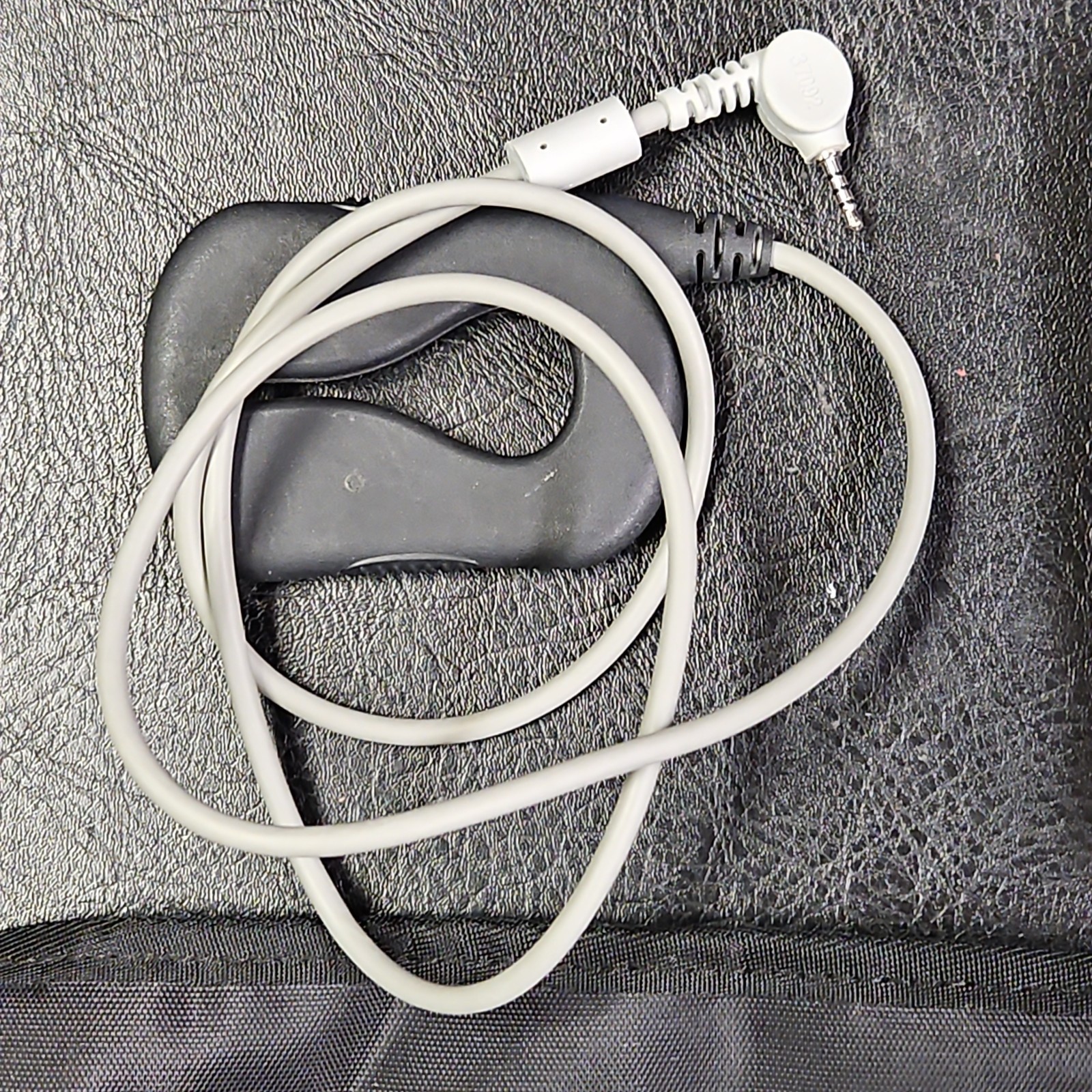 MEDTRONIC CONTROLLER 97745 and CHARGER MODEL 97745AC with CASE all instructions