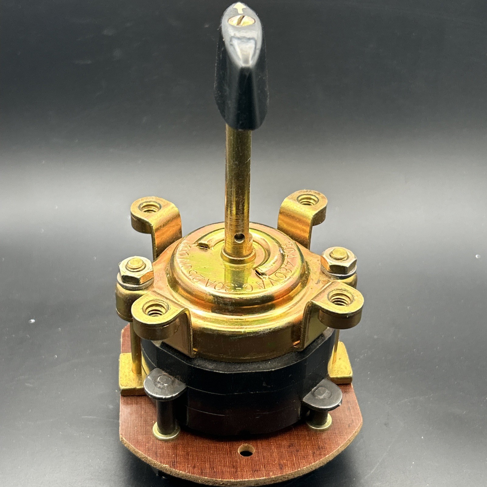 Heavy Duty Rotary ElectroSwitch 30A 460VAC-30A 250VDC KS-5716-L7 Spring Loaded