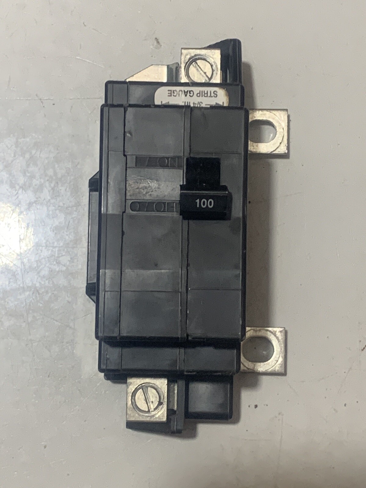 Eaton SQUARE D QOM100VH8106 100 Amp