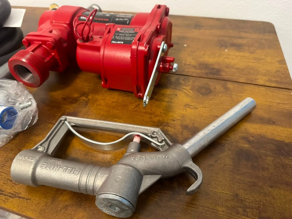 Fill-Rite FR610H 115V 15 GPM Fuel Transfer Pump W/Discharge Hose & Manual Nozzle