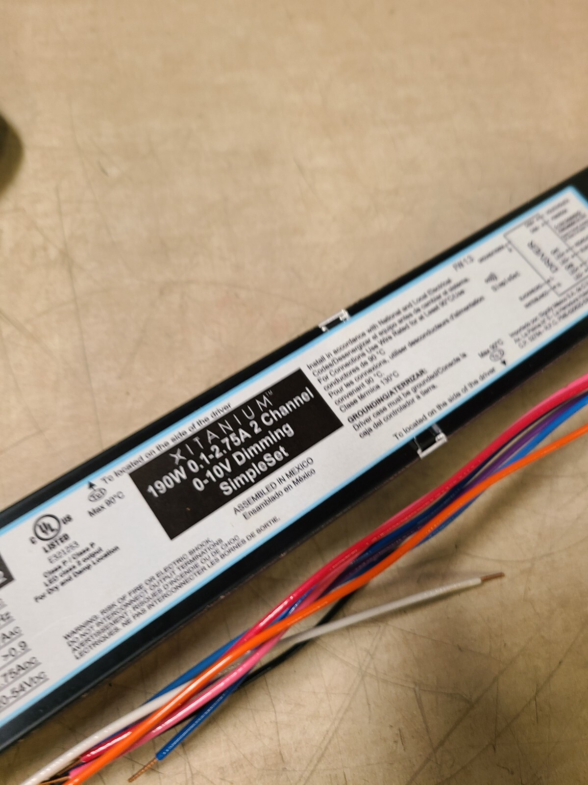 Advance Dimmable LED Driver – 190W 100-277 Vac 100-2750 mA – XI190C275V054BSG2