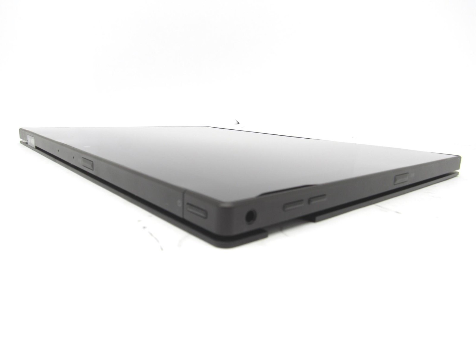 HP Engage Go Mobile POS System m3 7Y30 1.00GHz 8GB RAM 256GB m.2 SSD No OS/AC