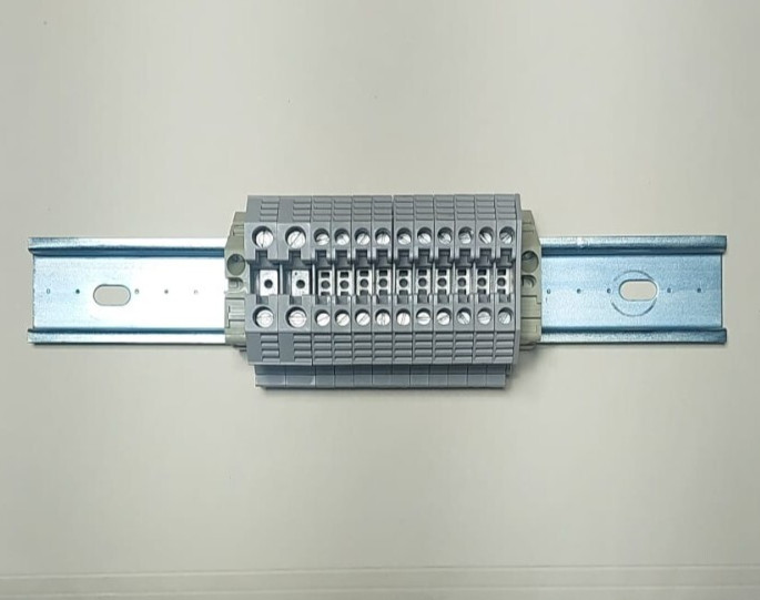 Assembly 10x 600V 10-20AWG 24A + 2x 6-16AWG 65A Connec DIN Rail Term Blocks P9