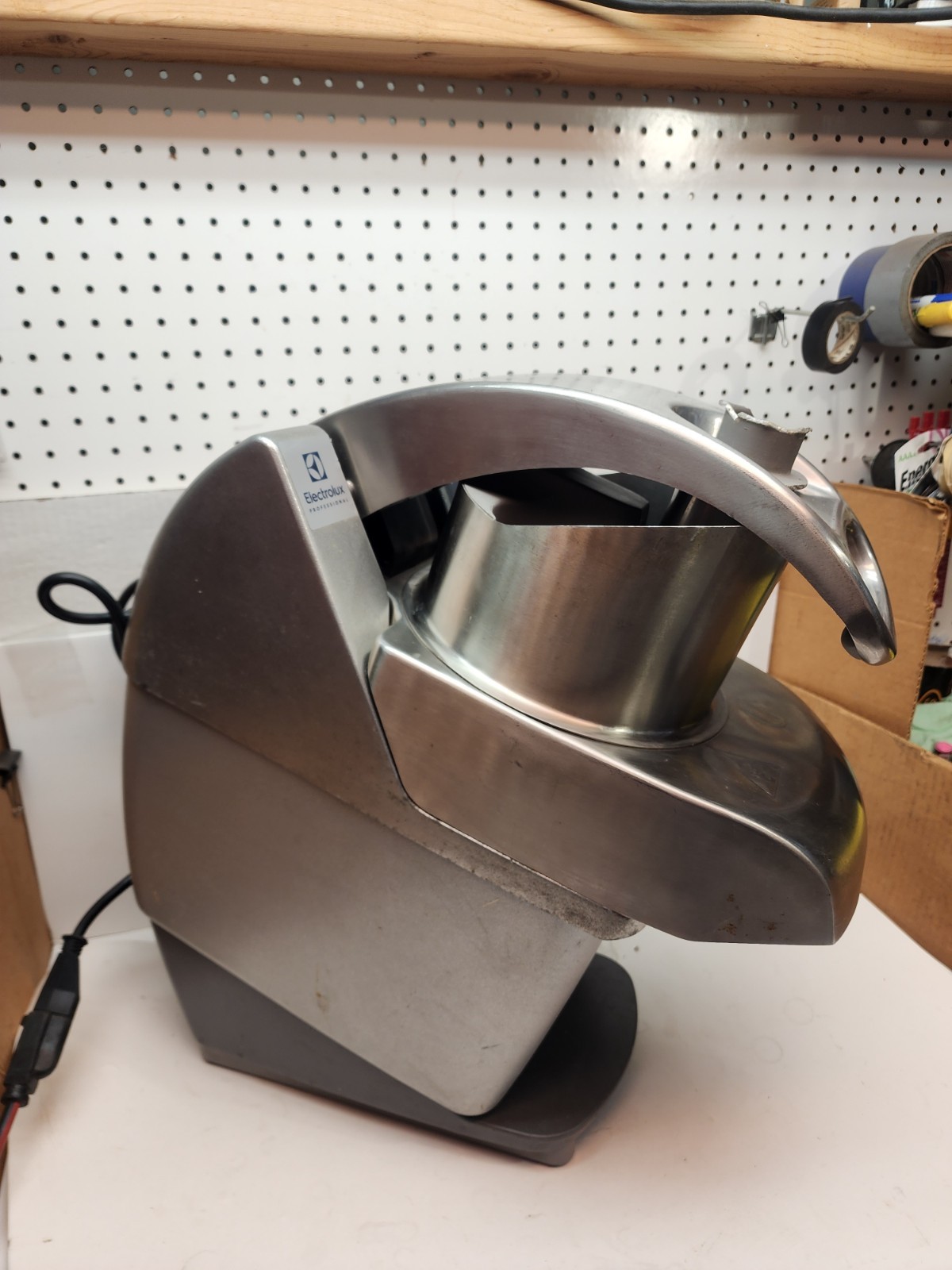 Electrolux TRS24NU Single Speed Vegetable Slicer/Cutter 1HP 110-120 Volts