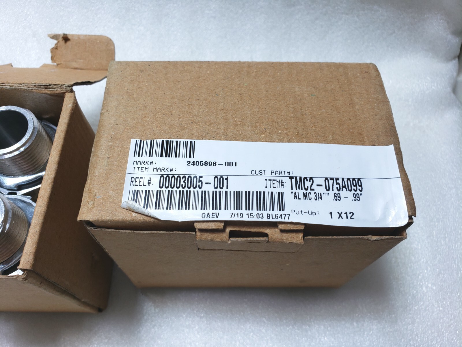 10 Pcs. – APPLETON TMC2-075A099 AL MC 3/4″, .69-.99″ CABLE CONNECTOR