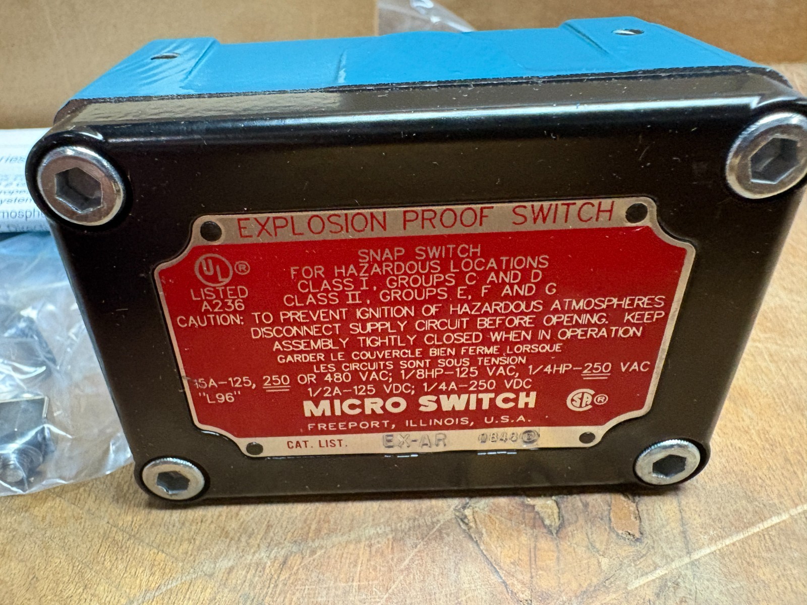 Honeywell EX-AR Limit MICRO Switch EXPLOSION PROOF 15amp SPDT Roller Lever(BH2)