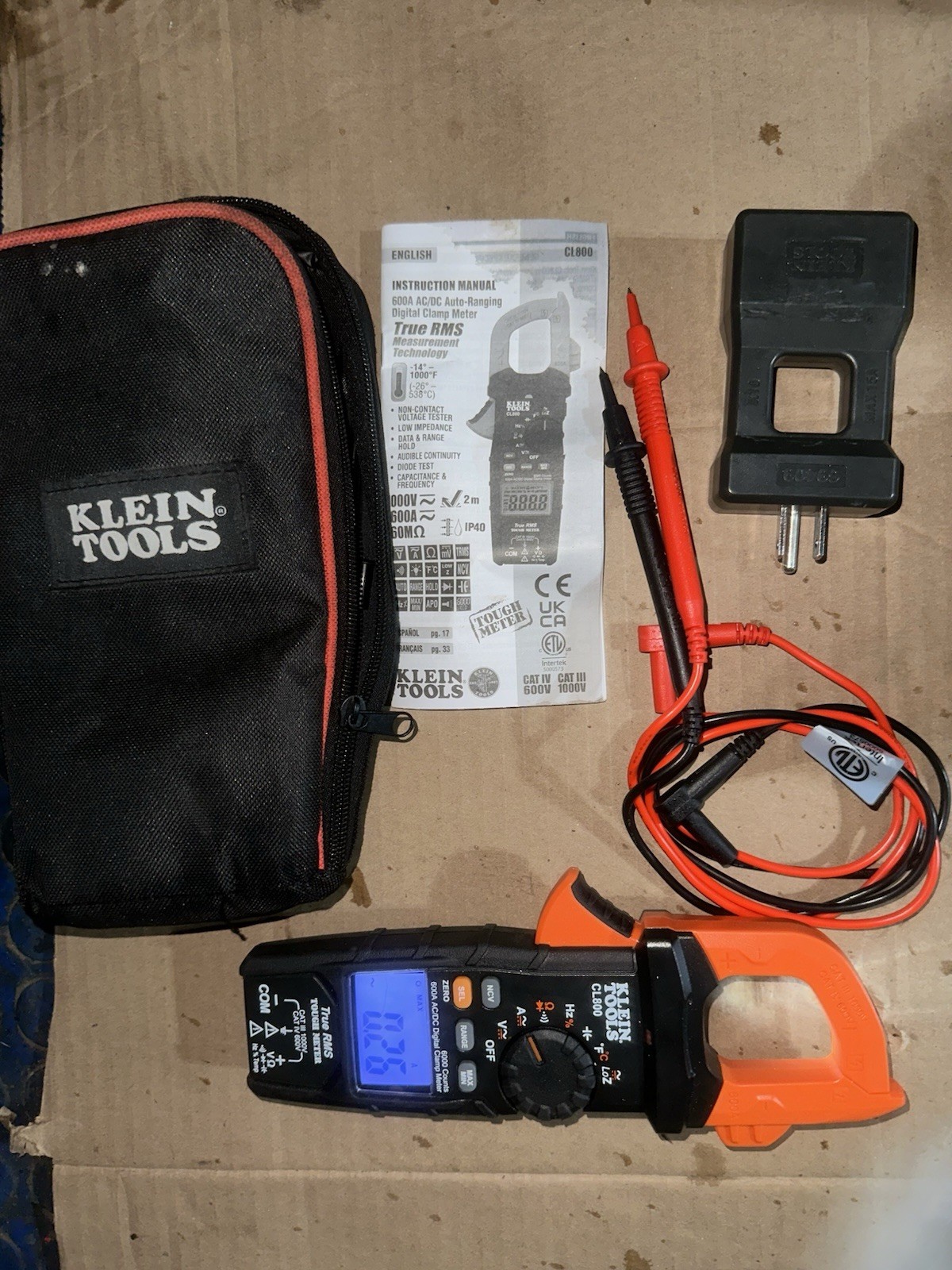 Klein Tools CL800 AC/DC True RMS Auto-Ranging Digital Clamp Meter