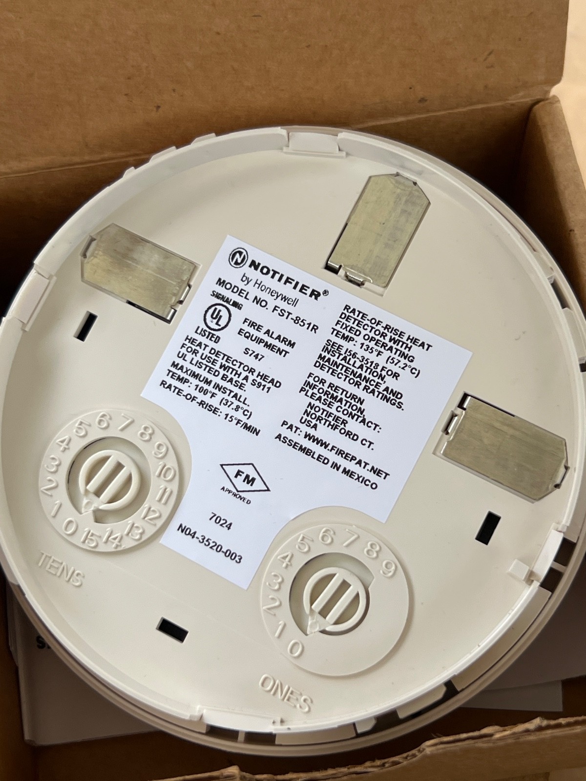 (Lot 2 Pcs) Honeywell Notifier FST-851R Intelligent Detector