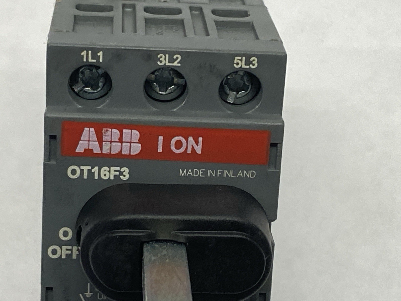 ABB OT16F3 Switch Disconnector 3-Pole 16A 600VAC w/ OHYS2RJ Selector Handle