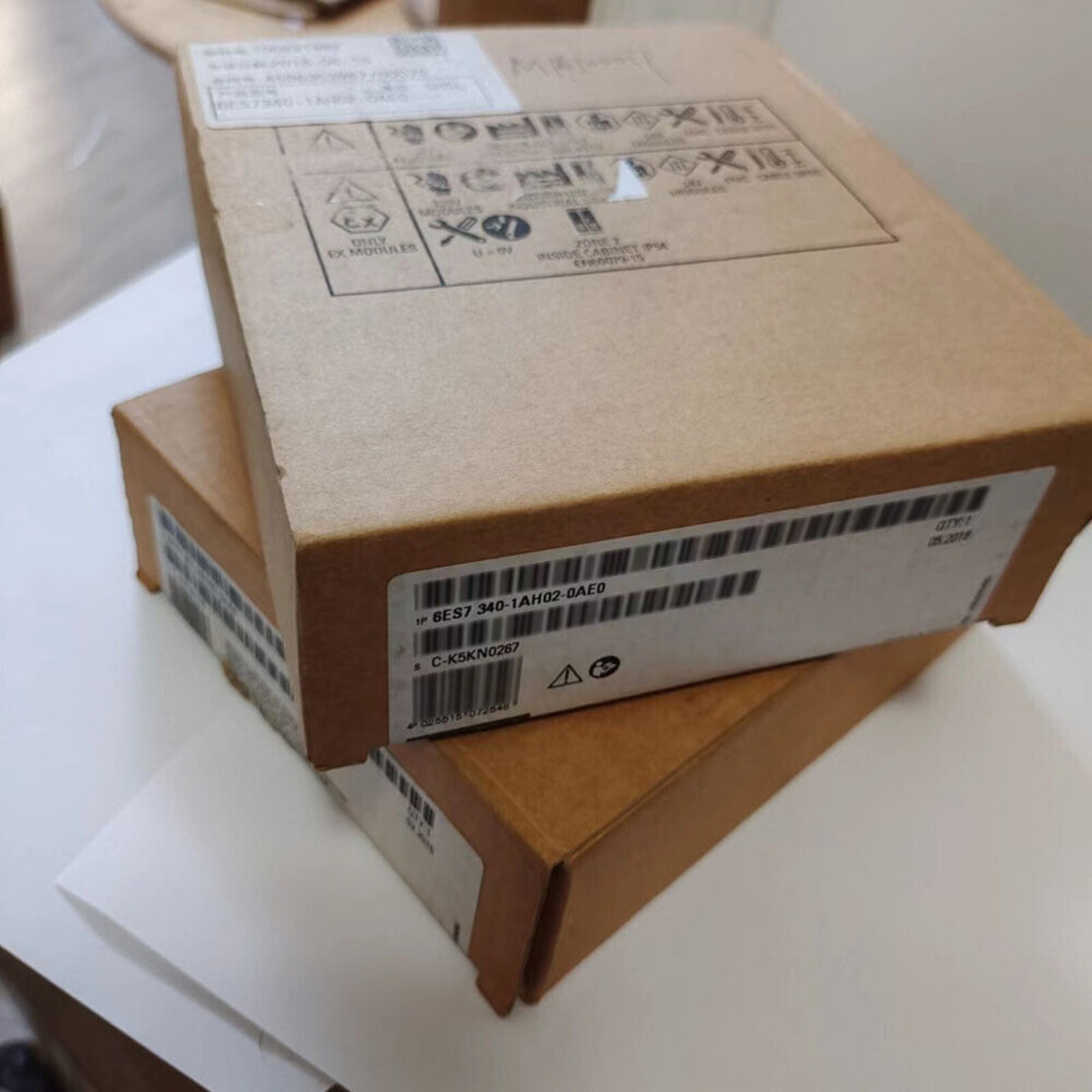 New Siemens 6ES7 340-1AH02-0AE0 6ES7340-1AH02-0AE0 SIMATIC S7-300 CP 340