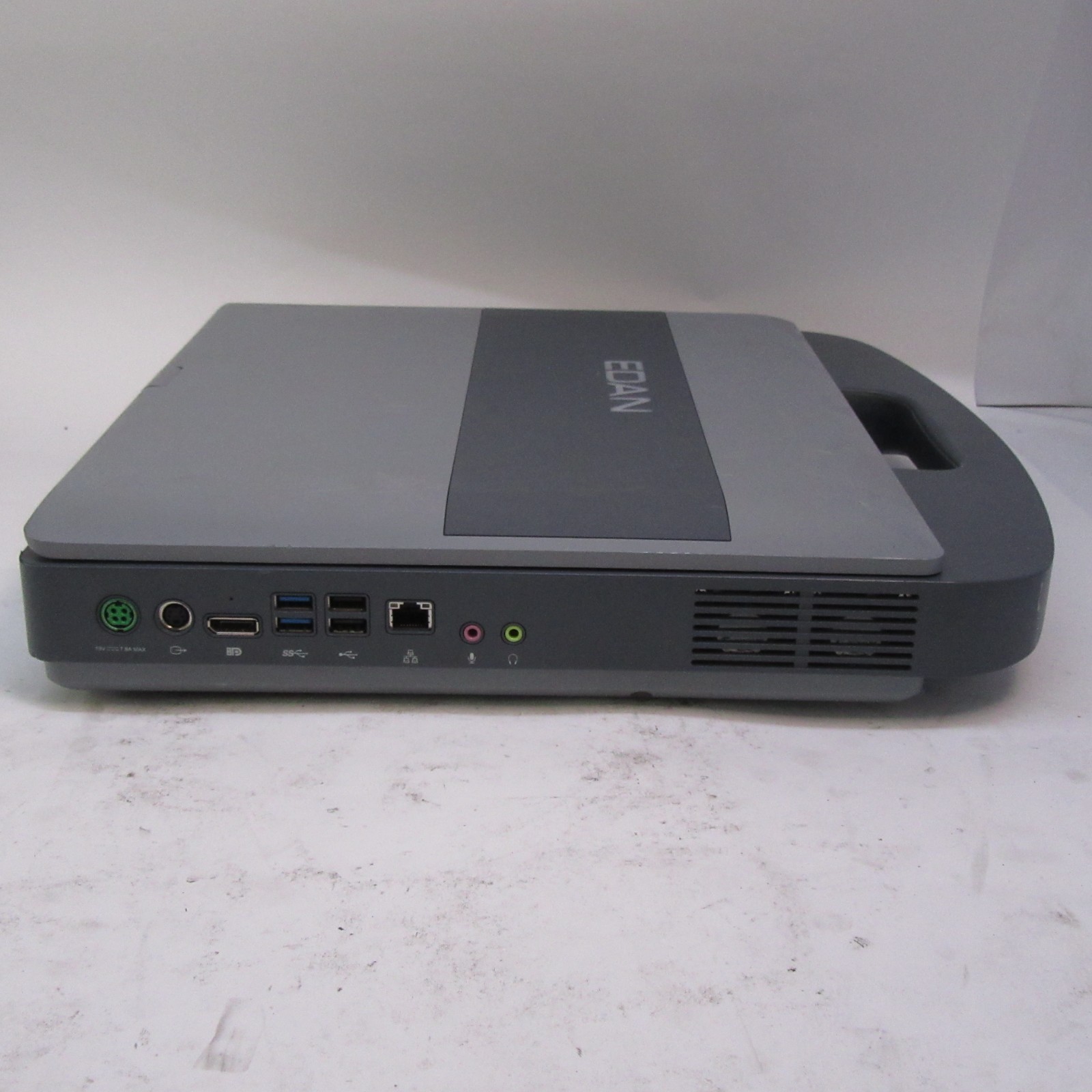 Edan Acclarix AX7 portable ultrasound *PARTS T12-D18