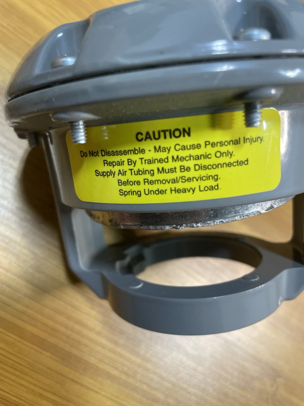 Brand New Johnson Controls V-3000-1 Diaphragm Actuator