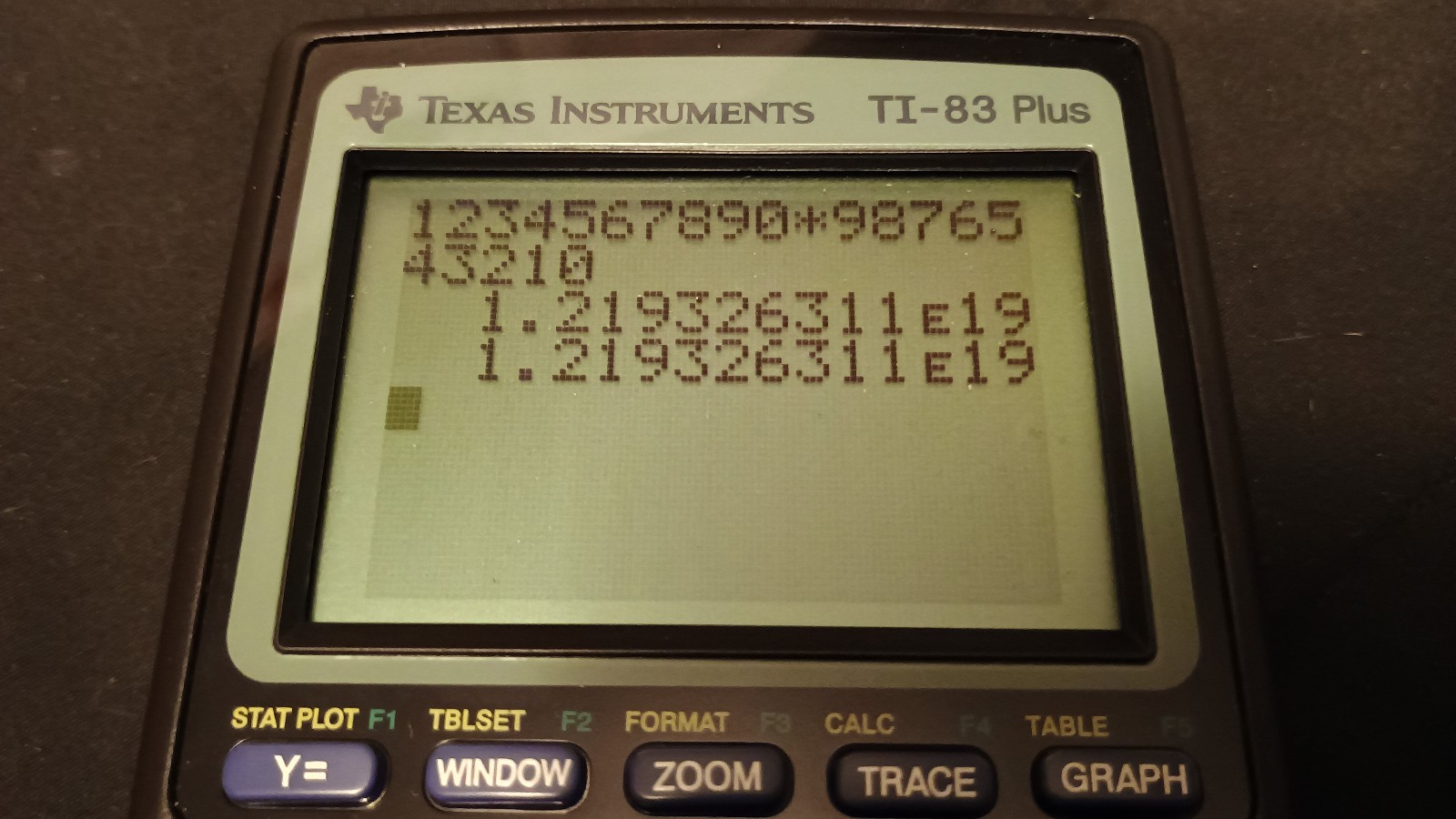 Texas Instruments TI-83 Plus Graphing Calculator WORKING NO ISSUES