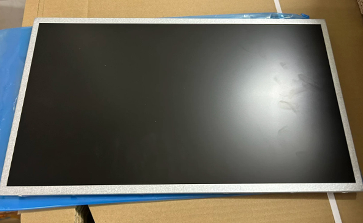 New In Box SAMSUNG LTM201M1-L01 LCD Display 20.1-inch