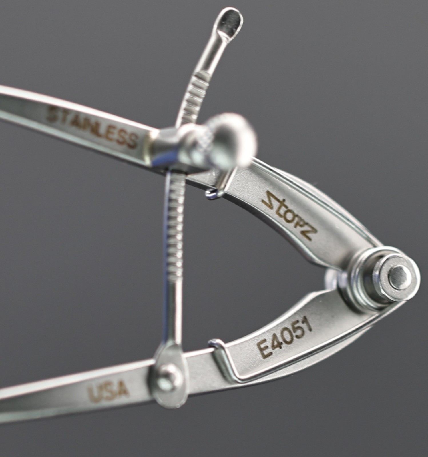 Storz E4051 Williams Eye Speculum, 11mm Blades 41mm Spread, Pediatric Model 2.7″
