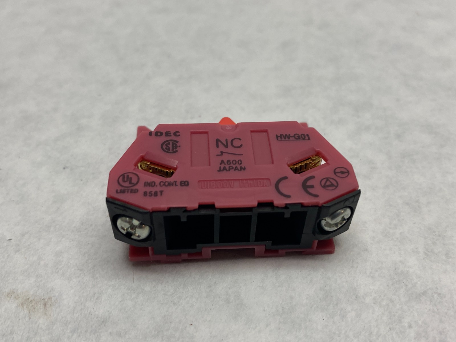 IDEC HW-G01 Heavy Duty Contact Block, 22mm, Red, Finger Safe