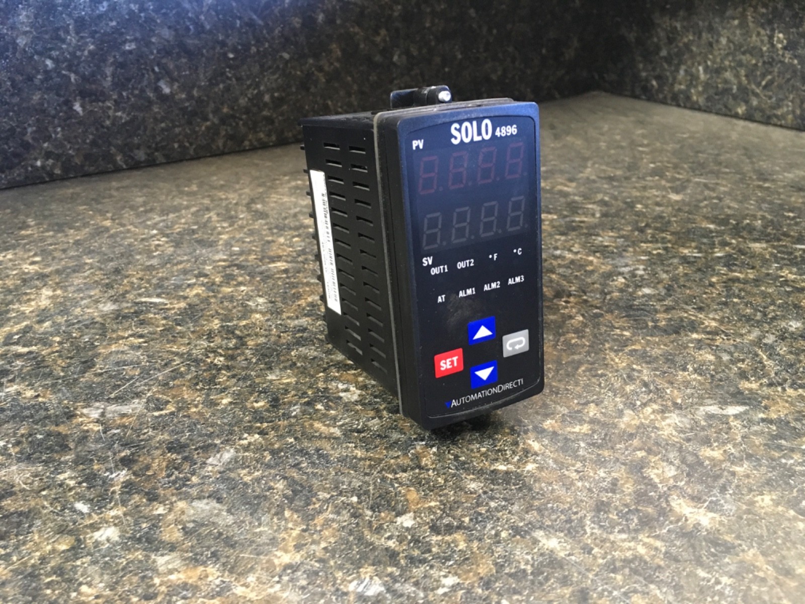 AUTOMATION DIRECT SL4896-VRE Standard Temperature Controller