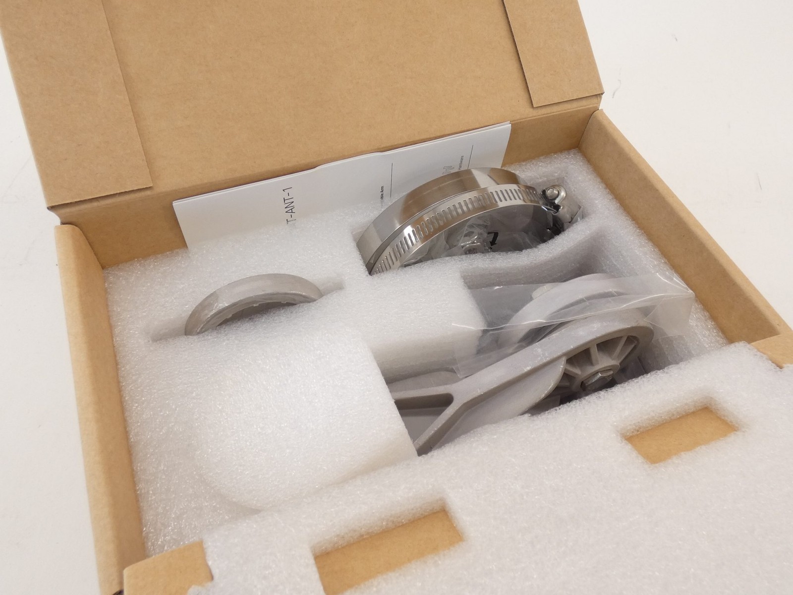 Cisco MA-MNT-ANT-1 Antenna Mounting Arm A50-63010 – NEW Surplus!